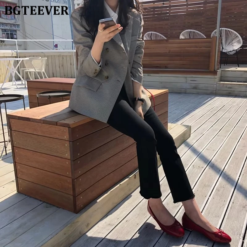 BGTEEVER Classic Plaid Double Breasted Women Jacket Blazer Notched Collar Female Suits Coat Fashion Houndstooth blazers