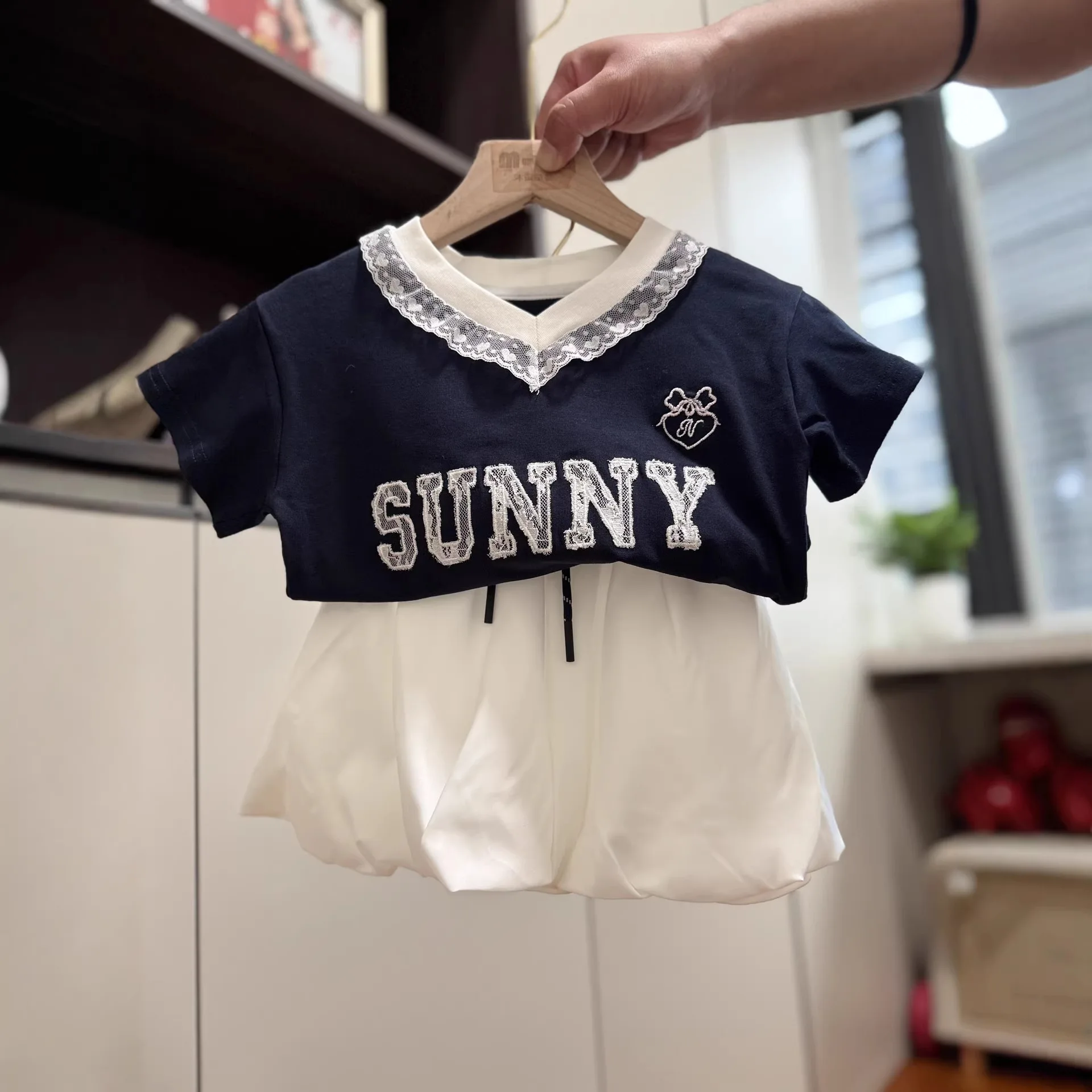 

Girls Sweet Set Spring Summer Children Lace Short Sleeve Top Shorts Two Piece Set Children Clothing