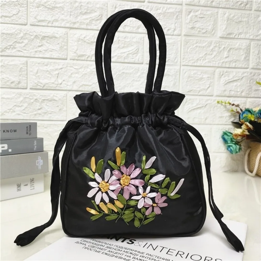 

Embroidered Flower Pattern Women Bucket Bag Small Phone Bag Top Handle Bag National Style Dacron Mini Purse Fashion Accessories