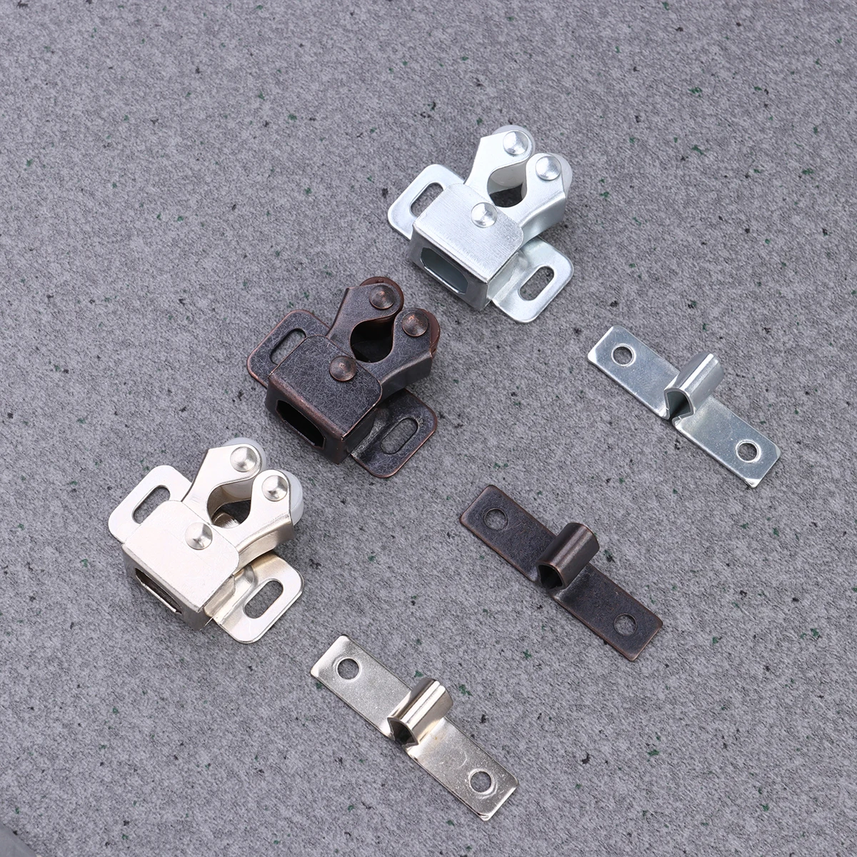 

20Pcs High-Quality Door Catch Clips Toggle Latch Closet Ball Catch Door Latch Durable Iron Door Fastener