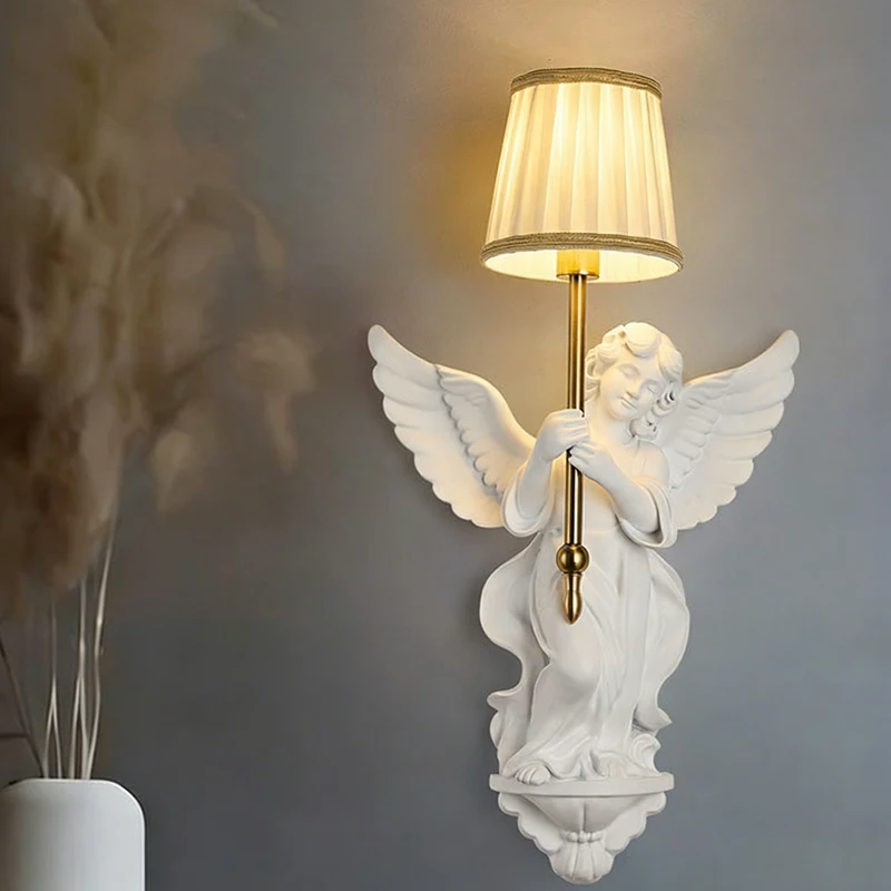 

Европейский винтажный настенный светильник-бра из смолы в виде ангелочки, светодиодный светильник для зеркала, для гостиной, спальни, ванной комнаты, домашнего декора