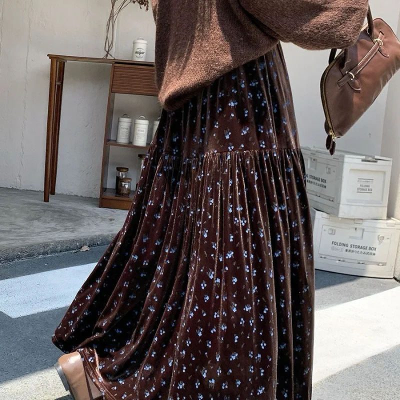 Golden Velvet Half Length Skirt Floral Autumn/Winter New Style Elastic High Waist Wrinkles Look Thin Retro All Match Skirt
