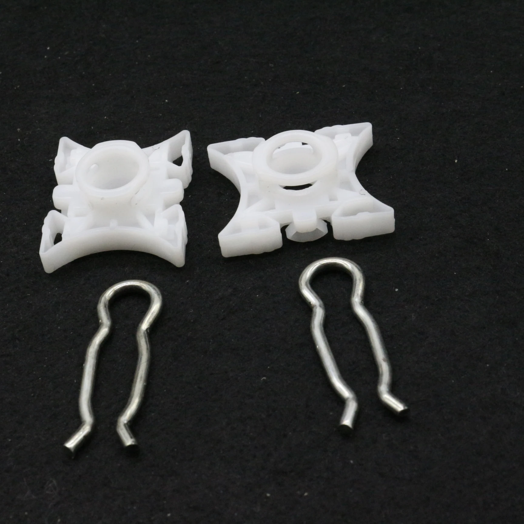 2 قطعة منظم النافذة انزلاق محور دليل كليب صالح لسيارات BMW 318i 318is 318ti 3 5 7 Z3 Z4 M3 M5 M سلسلة زجاج الباب 51321938884 #1