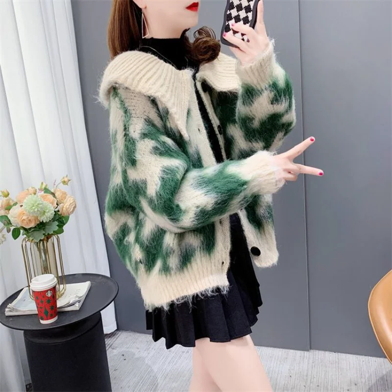 New Loose Short Small Sweater Jacket Gentle Style Doll Collar Cardigan Top