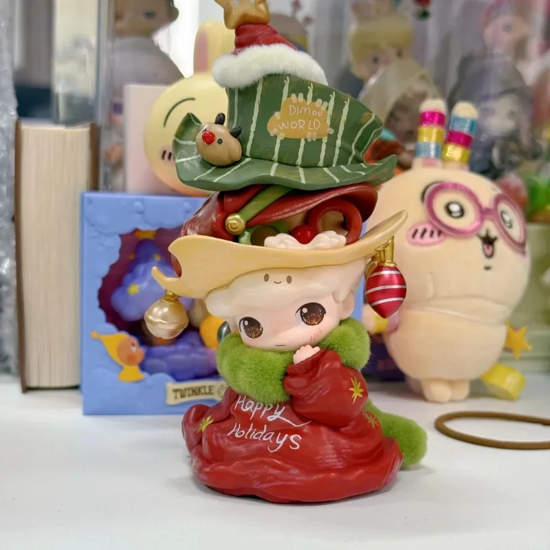 

POPMART DIMOO Has Become A Christmas Tree Figurine Hanging Card Ornament As A Original Collection Art Pieces trendy toys gift