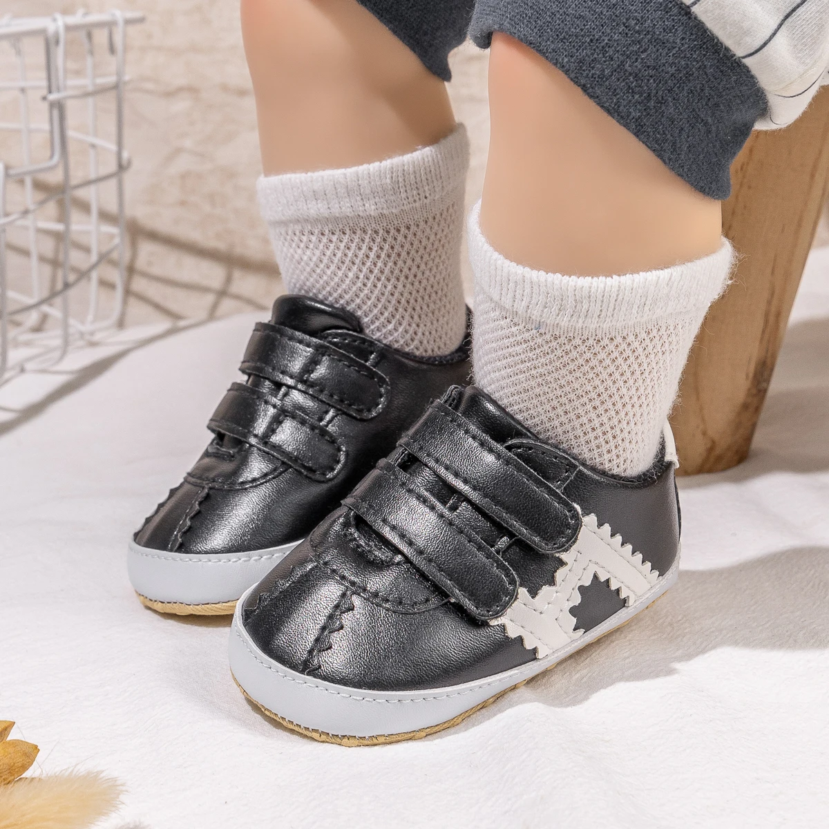 

Baby Boys Shoes Fashion Versatile Sports Style Striped Casual Sneakers Cotton High Quality Soft Anti-slip Flat Sole First Walker