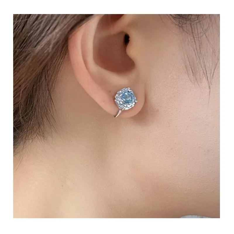 

Daily Small Ear Clips Female Korean Simple Fairy Mosquito Coil Disc No Ear Piercings and Painless Earrings Cold Wind Advanced Fe