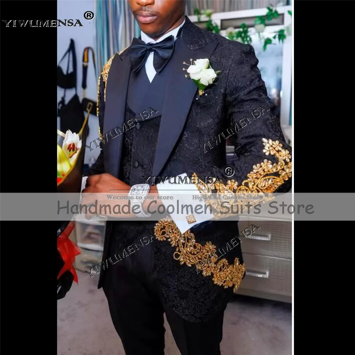 

Floral Pattern Suit For Men Gold Metallic Crystal Jewelry Wedding Groom Tuxedos Customized 3 Pieces Man Business Party Dresses
