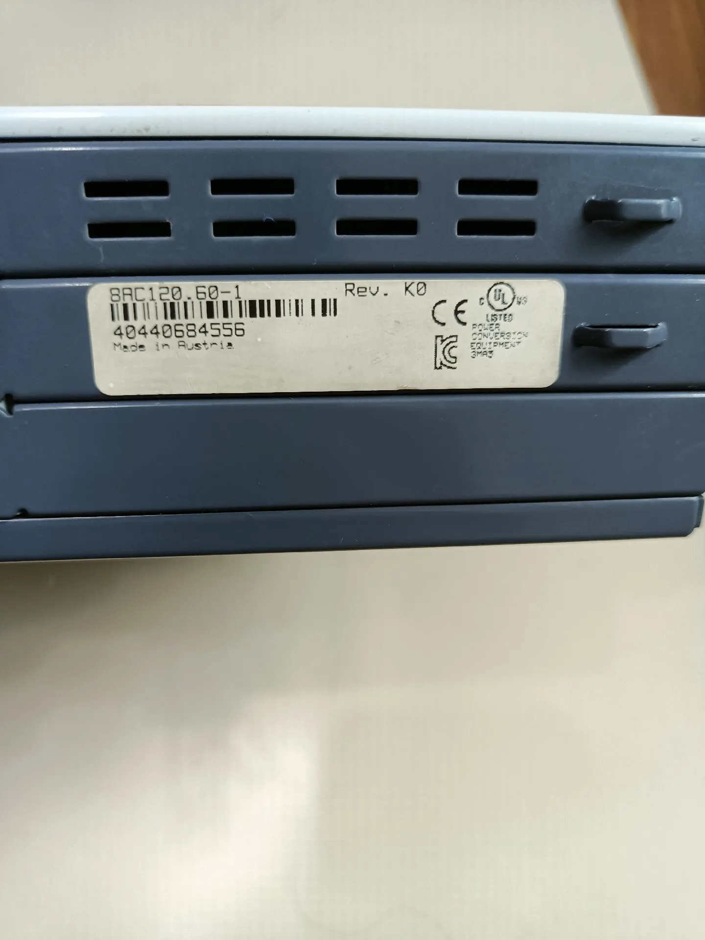 Servoaccionamiento 8V1010.50-2 para B&R