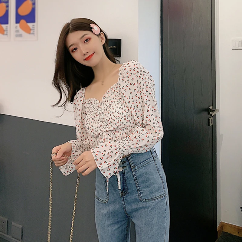 Spring Women\'s Blouse Square Collar Korean Version Floral Print Exposing Navel Dopamine Puff Long Sleeves Chiffon Blouse