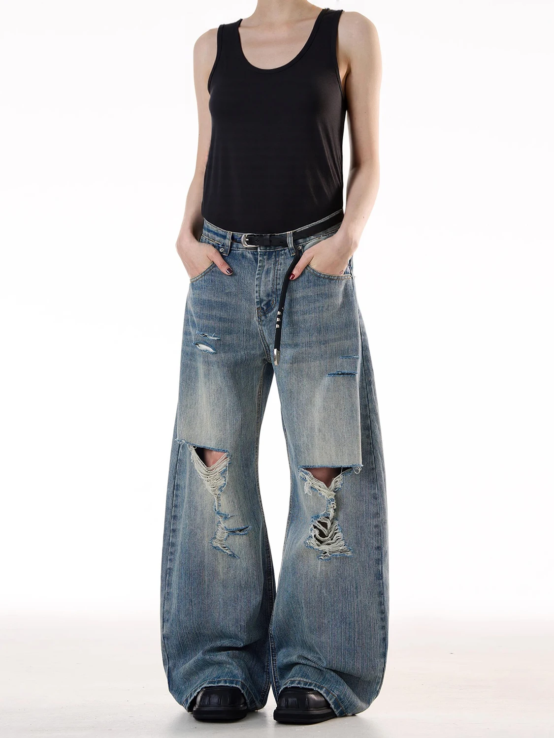 

Retro American Street Neutral Waed Blue Trendy Hole Design Loose Men's Knife Jeans Bamboo Texture Straight Leg Jeans