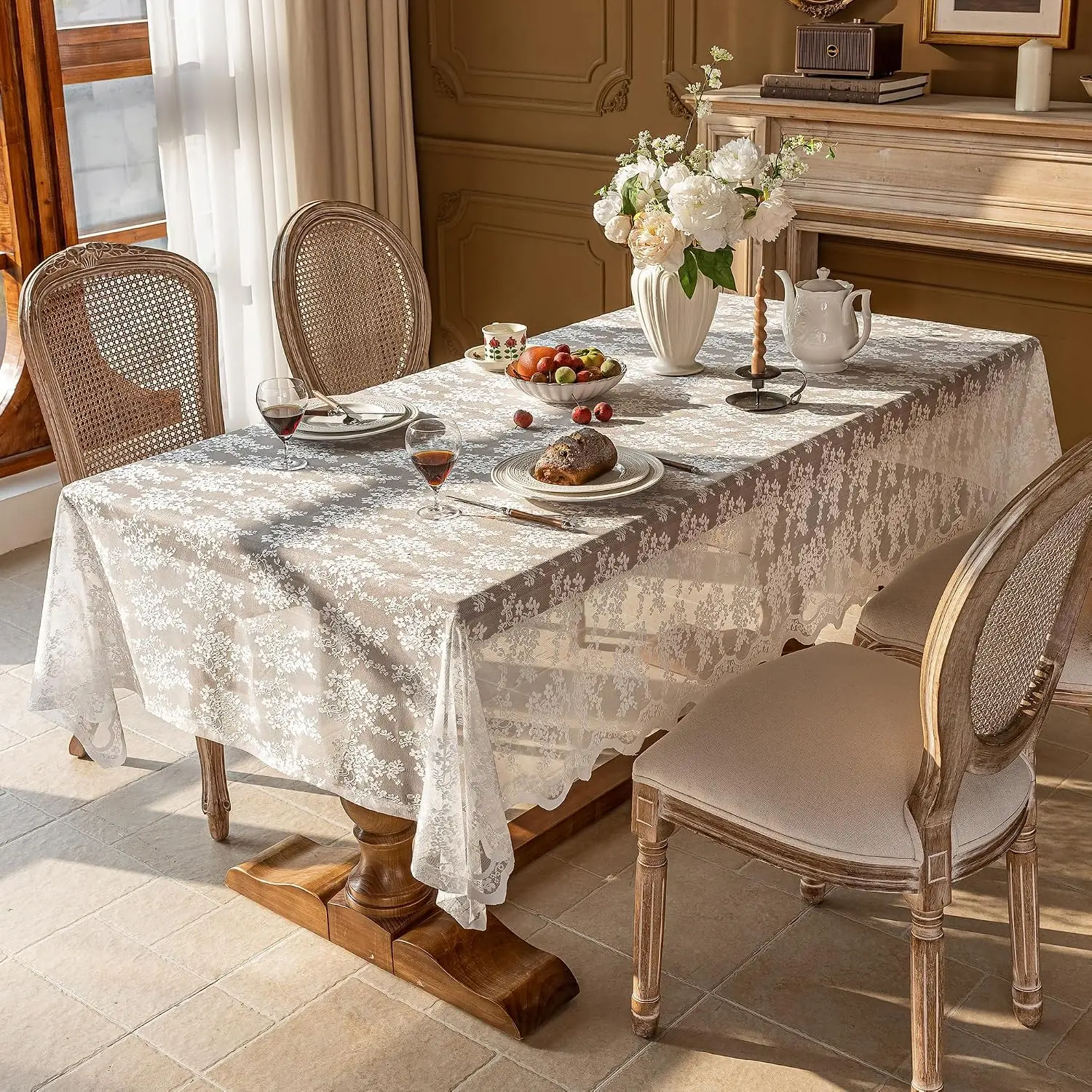 

Exquisite Embroidery Floral Tablecloth, Lace Table Cloth Rectangle Table with Wavy Openwork for Wedding Party Banquet Decoration