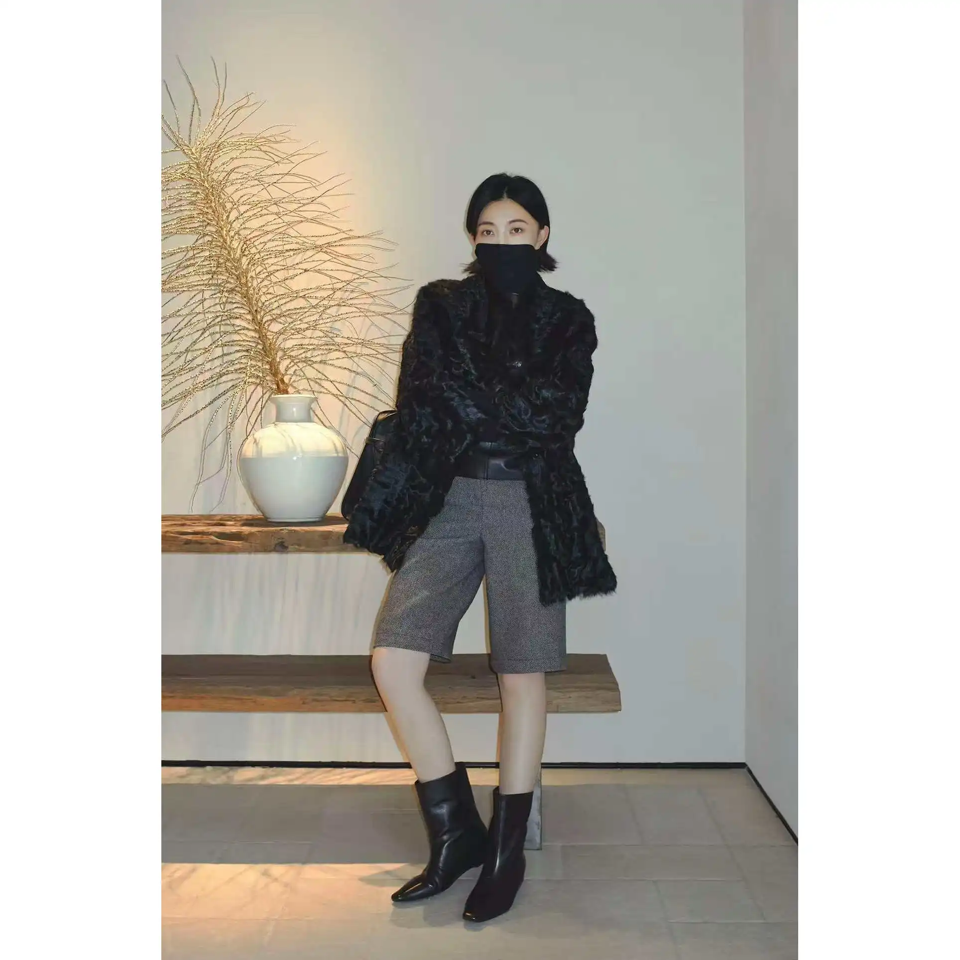 

Faionable High Waist Straight Leg Casual Five-Point Pants Versatile Classic Zipper Pure Color Wool Blend Straight Tube Trou...