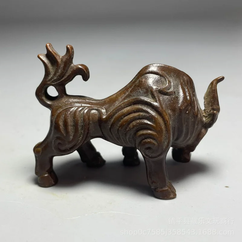 Bronze Zodiac Ox Ornament: The Mighty Ox - Spanish Bullfighting Tea Pet Decorative Craft