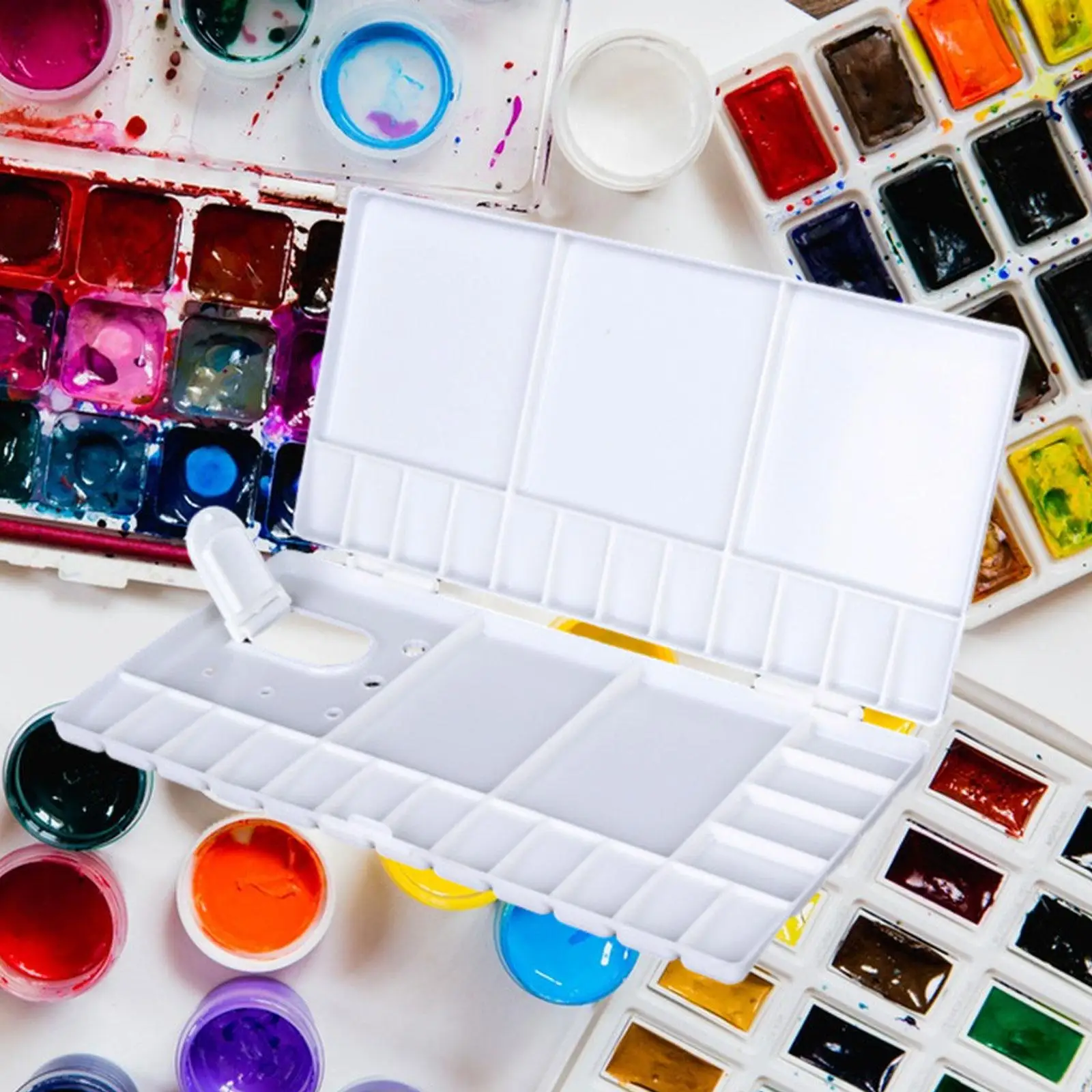 لوحة ألوان مائية فارغة للسفر مع فتحة إصبع مع غطاء للمبتدئين وصندوق تخزين الطلاء للدهانات الزيتية الأكريليكية للطلاب والأطفال