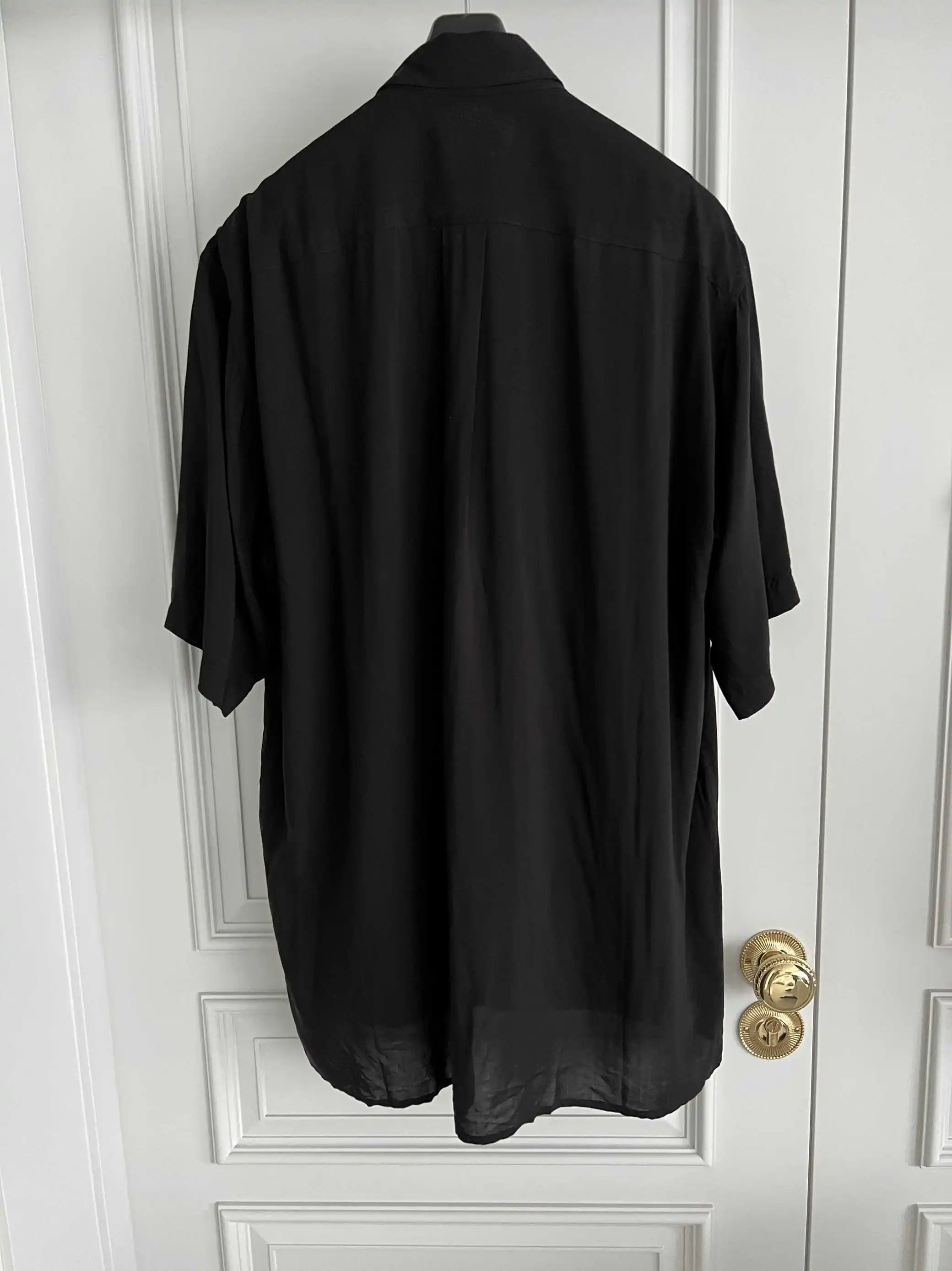 

TOP-YAMAMOTO Original Design Dark style original design silhouette Large pocket Tencel thin short-sleeved shirt