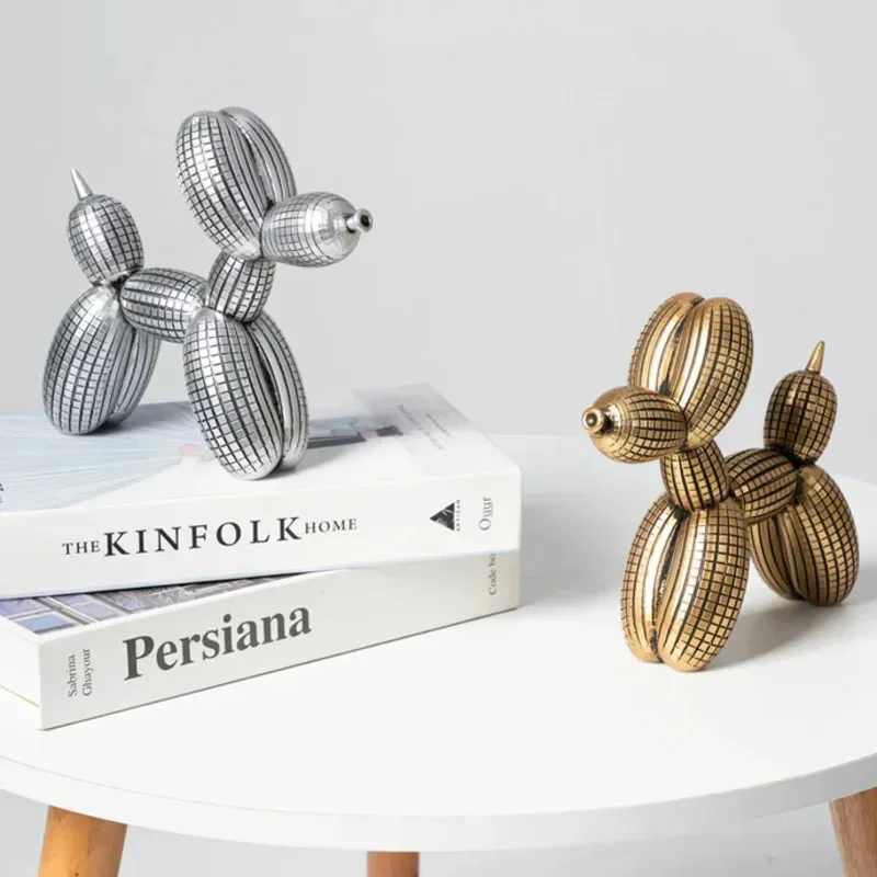 Nordic Checkerboard Balloon Dog Figurine Cute Cartoon Doggy Resin Craft Living Room Desktop Statue Decoration Accessories Gift