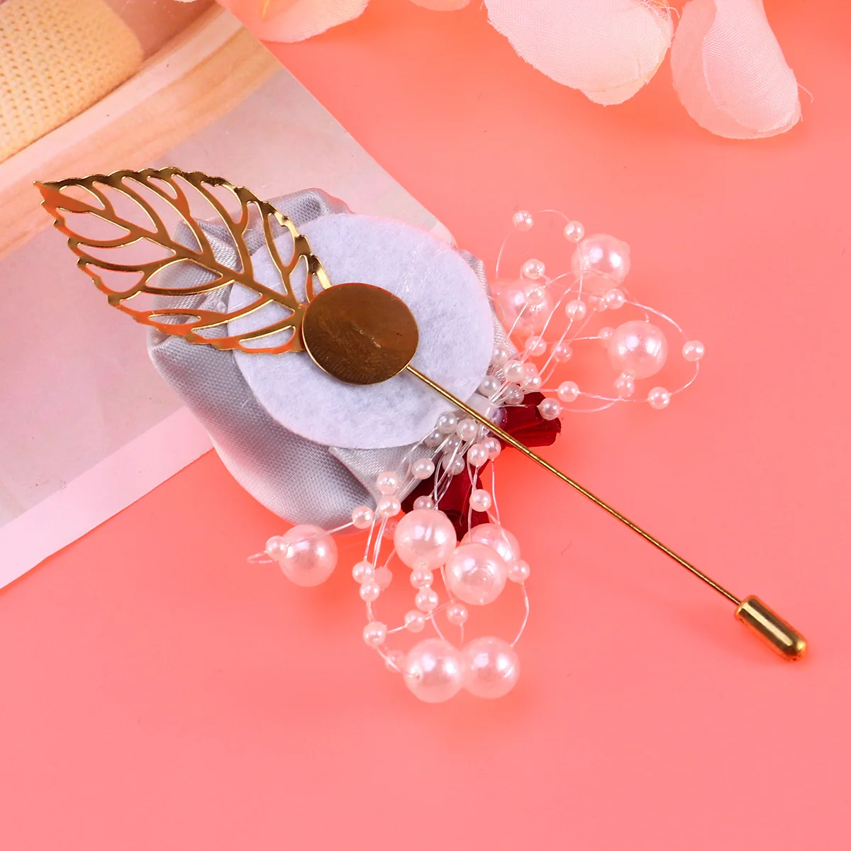 

2Pcs Floral Pearl Brooch Elegant Lapel Pin for Bridal Wedding Bridegroom Banquet Prom Party Clothing Decoration