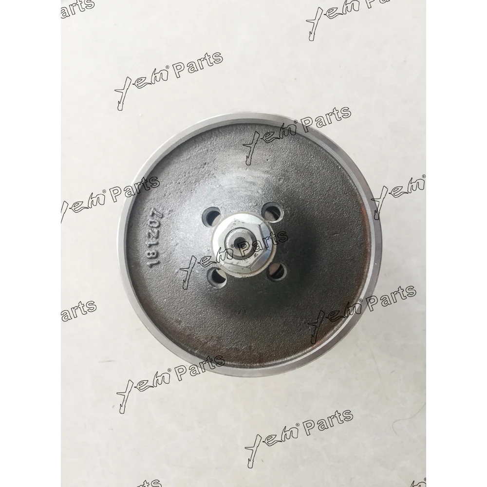 R924 9077637 Water Pump For Liebherr R924 Excavator Engine Parts