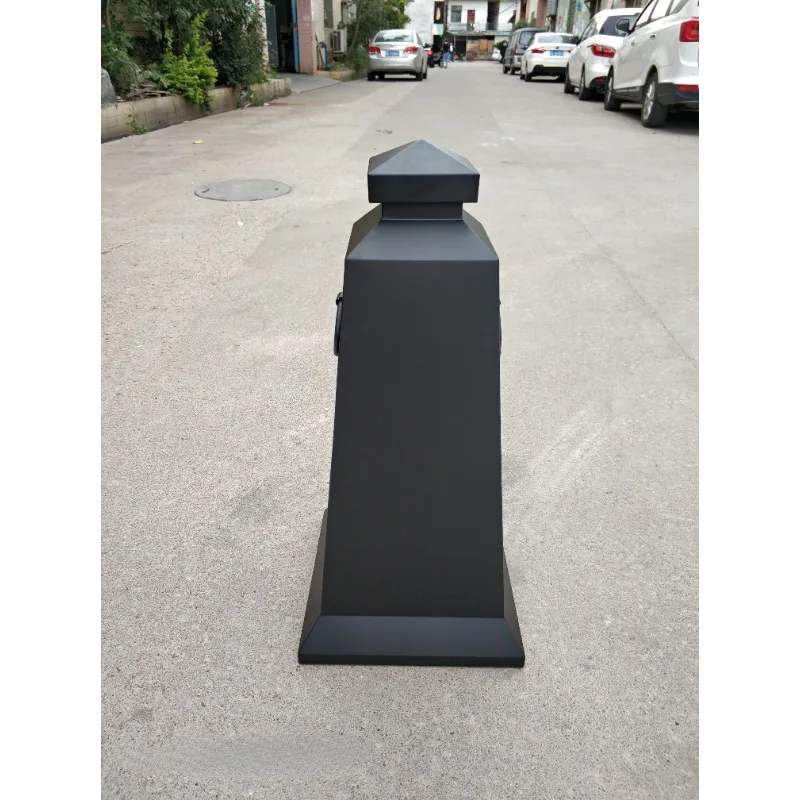 Stainless steel road cone Barricade square cone Reflective cone Hotel community Parking column Road isolation pier Safety warnin