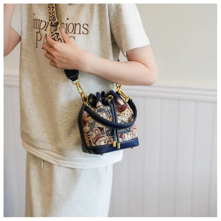 

2025 Unique Bucket Bag - Stylish Drawstring Shoulder Purse, Fashionable Crossbody Bag for Women