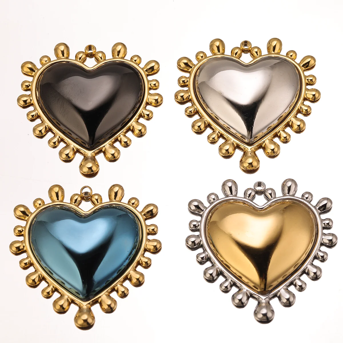 2 pendentifs en forme de cœur en acier inoxydable plaqué or pour la fabrication de bijoux DIY, boucles d'oreilles, colliers, breloques, bracelets