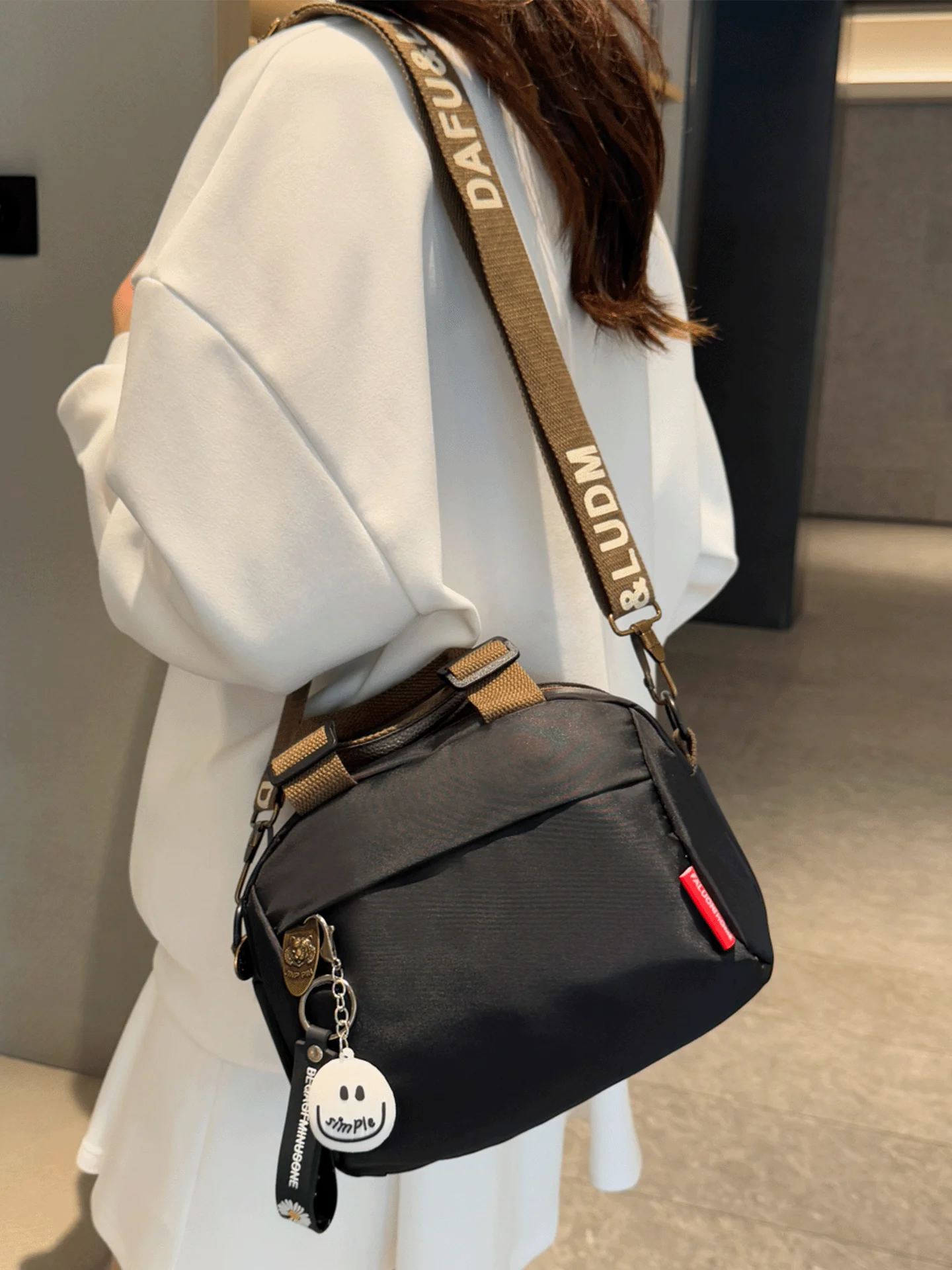 

Модная повседневная женская сумка через плечо, сумка на одно плечо, Sli, новая модель 2025, корейский полиэстер