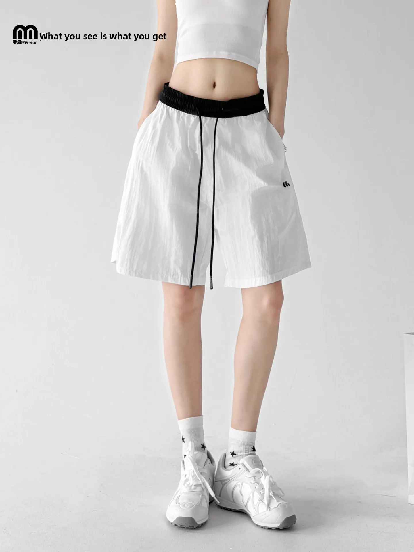 

White Casual Straight Leg Short Pants Women's Fashion Sporty Five-Point High Waist Nylon Ladies Summer 2026 Versatile Shorts