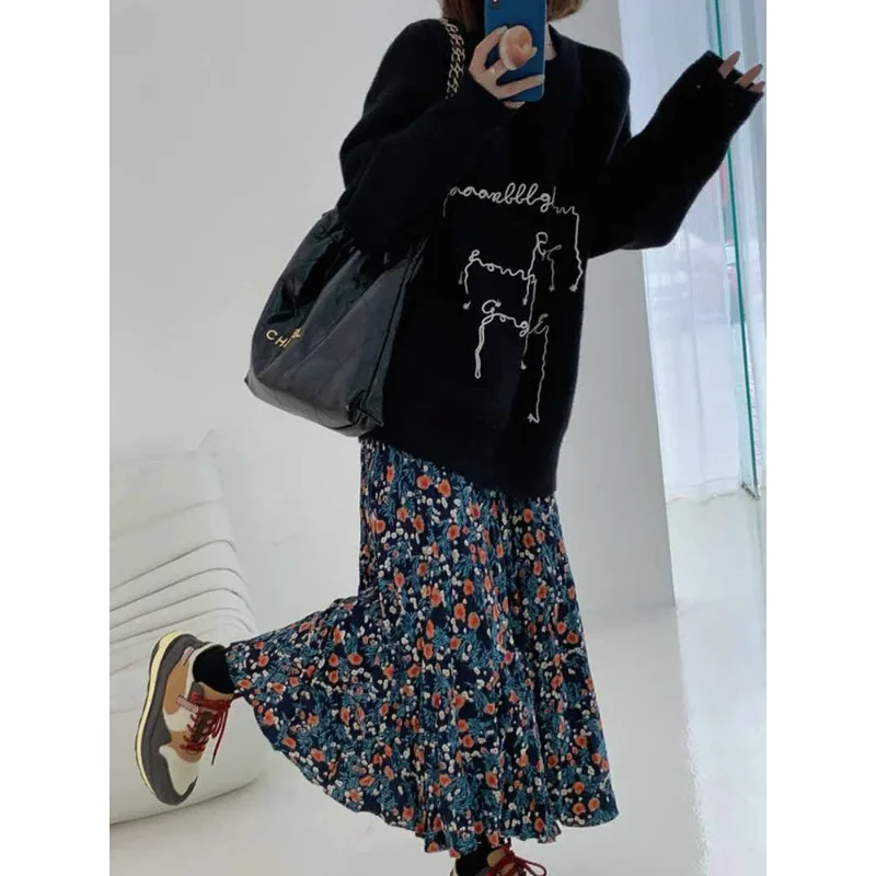 Jupe mi-longue à fleurs bleues pour femmes au printemps et en été, taille haute, élastique et polyvalente, amincissante et mi-longue