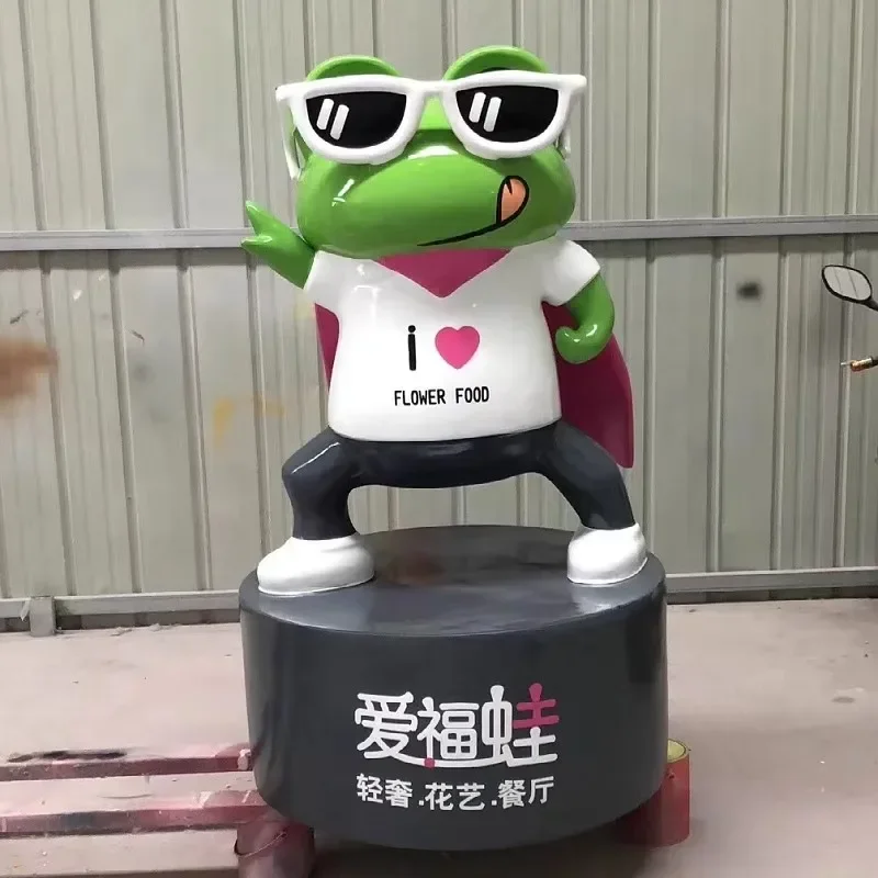 Large Bullfrog Sculpture Ornament for Hot Pot Restaurant Bar Shopping Mall Decor Creative Frog Statue Photo Prop Display
