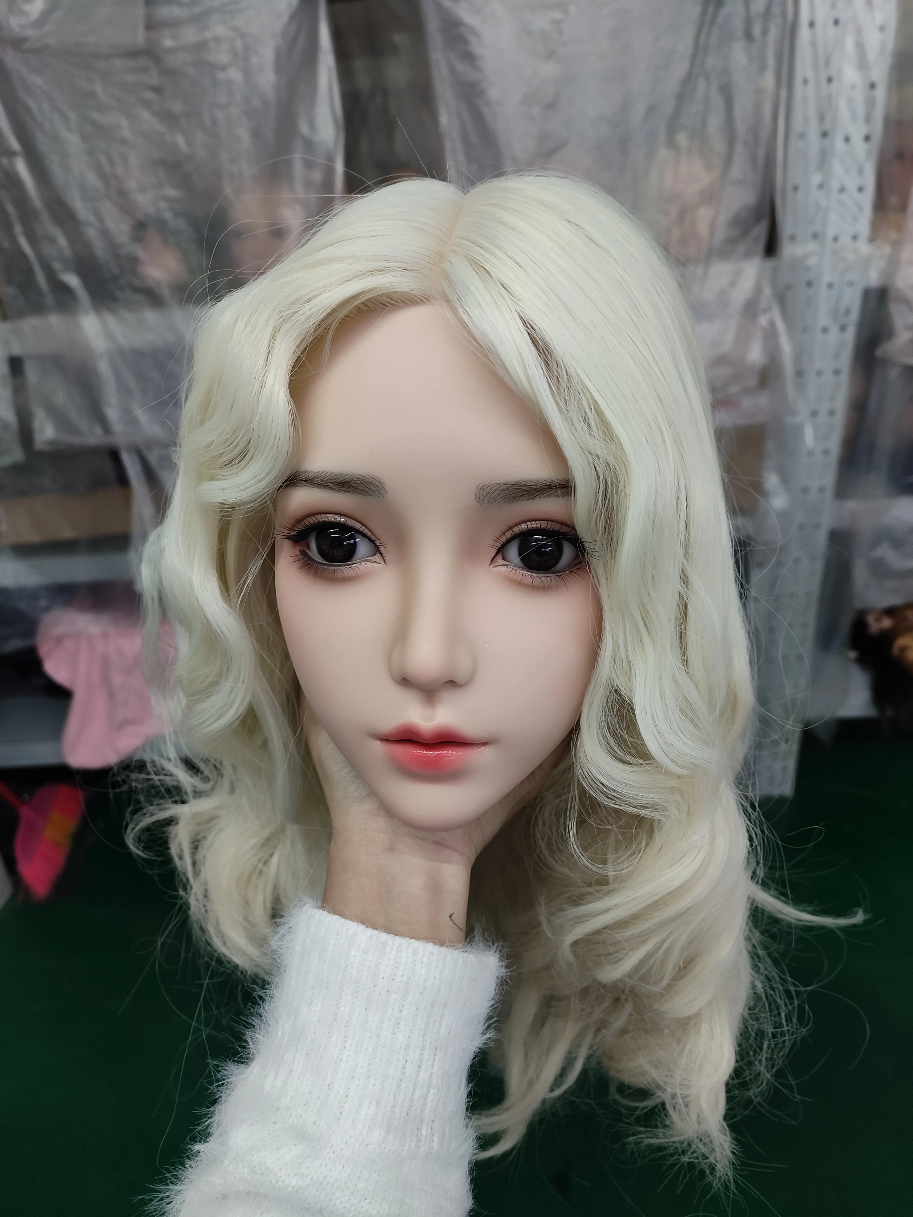 Testa del modello con display in silicone, giocattolo per adulti maschi, tecnologia di trapianto di veri capelli e sopracciglia, può abbinare ai diversi corpi