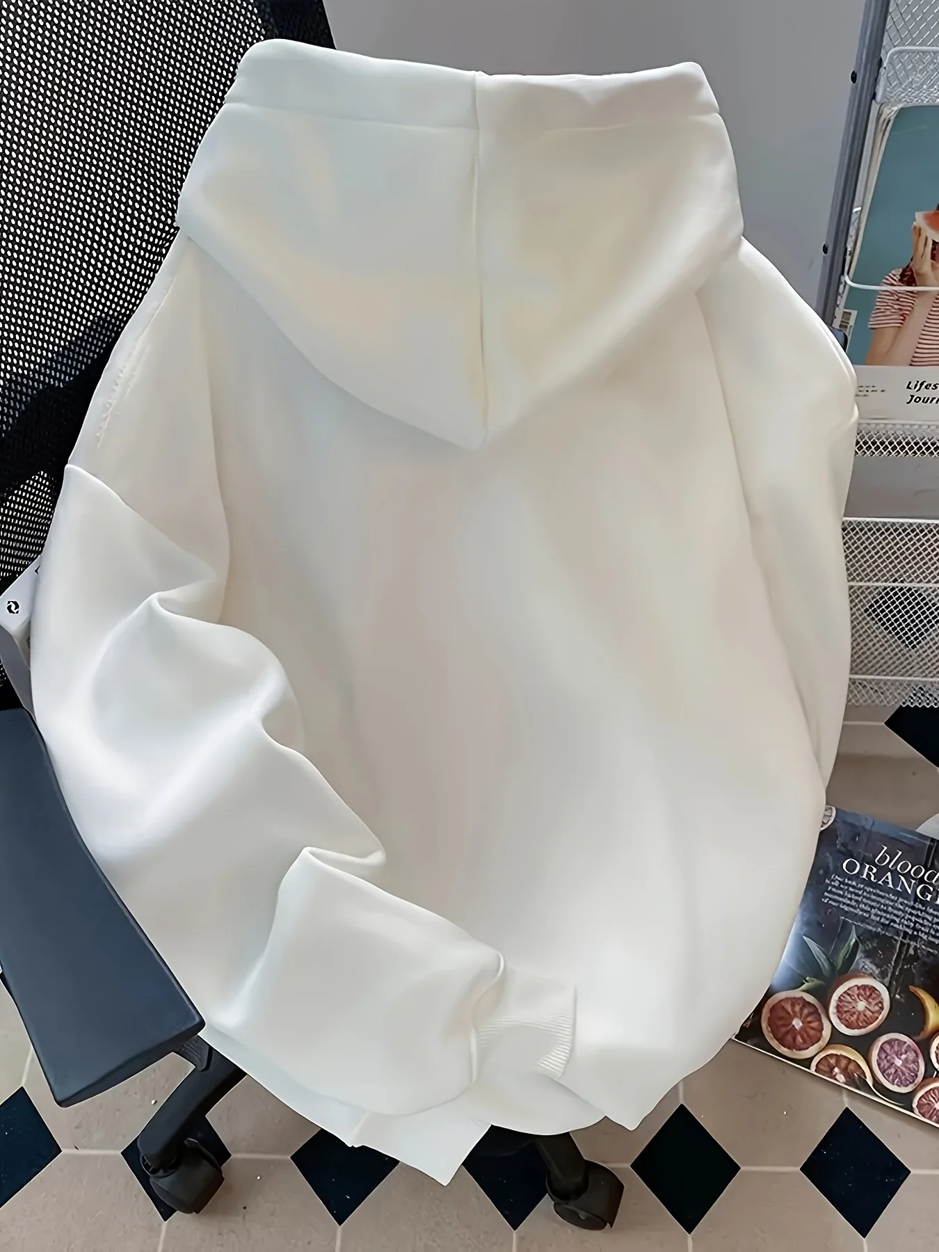 2025 Autumn/Winter Collection Geometric Portrait Printed Casual Loose Fit Men Women Suitable for Casual Cotton Hoodie