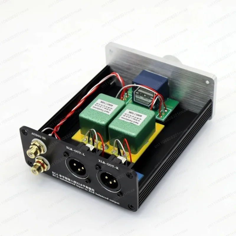 

Аудио предусилитель RCA (небалансный) на XLR (балансный) с усилением 600 Ом:10 кОм