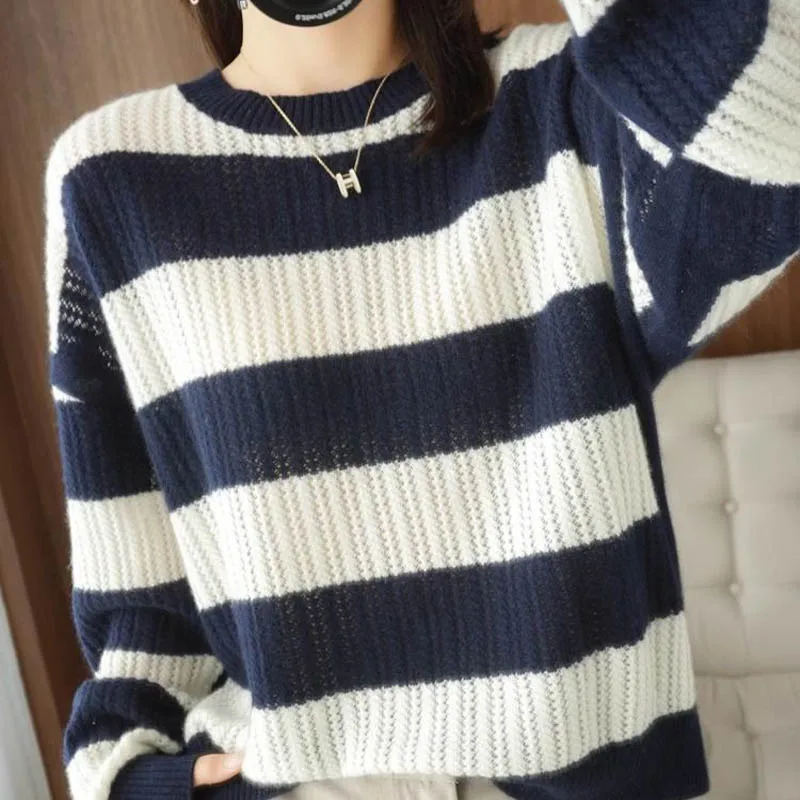 Autumn Winter Casual Loose O-neck Knit Pullovers Women Clothing Korean Version Patchwork Striped Top Chic Long Sleeve Sweaters