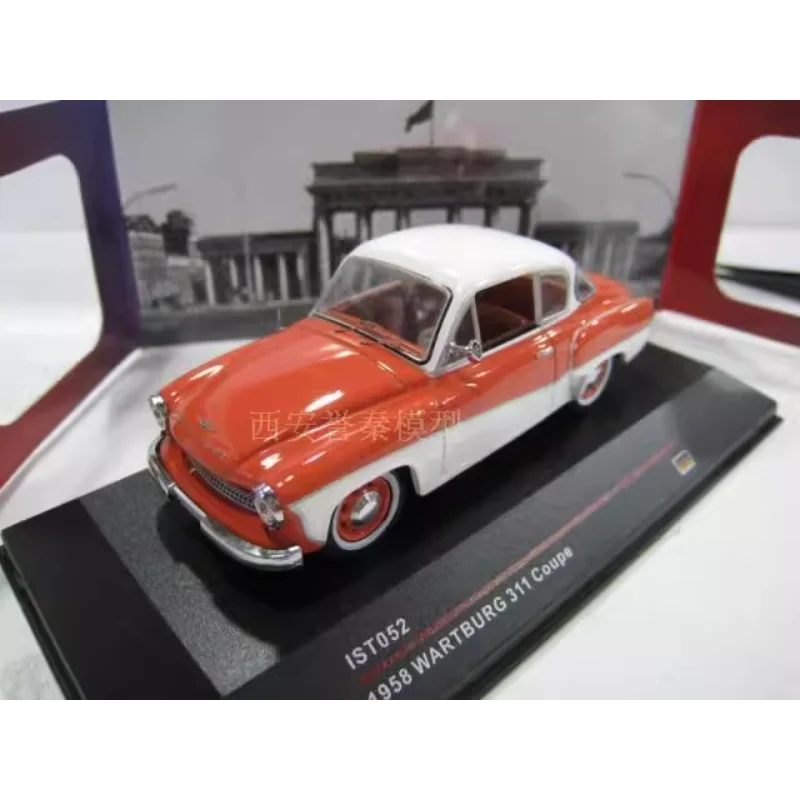 

Diecast IST 1/43 Scale 052# 1958 WARTBURG 311 COUPE German Walter Alloy Car Model Collectible Toy Gift Souvenir Display Ornament