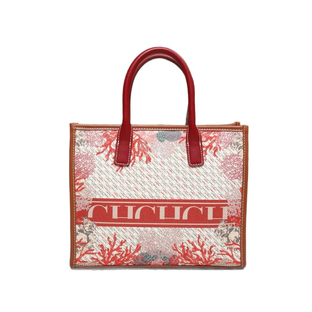 Fashion Retro Shoulder Bag for Women Exquisite Pattern Underarm Purse Crossbody Bag for Night Out Dinner Date Casual Chic