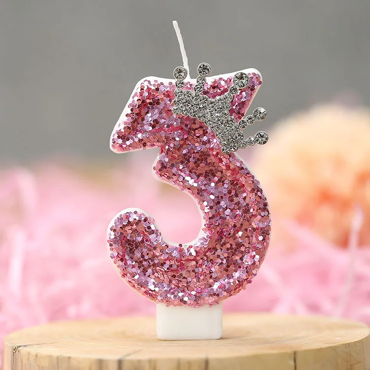 Rosa Krone mit Pailletten-Geburtstagskerzen für Kuchen, Glitzer-Zahlenkerzen 0-9 als Kuchenaufsatz für Frauen-Geburtstagsfeiern. – Detail 5