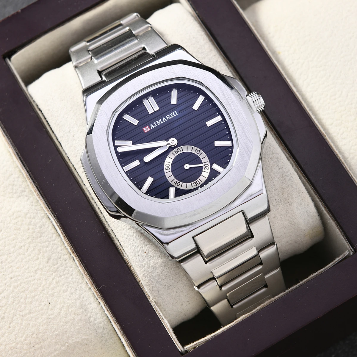 ساعة كوارتز رجالية مربعة من الفولاذ المقاوم للصدأ متعددة الألوان بمينا تاريخ رجل ساعة يد مقاومة للماء ساعات حركة Relogio Masculino