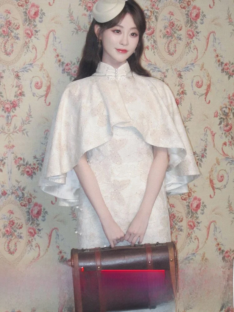 

Утренний халат Ele Morning Robe: Сказочный дизайн, высокая талия, молния, традиционное платье для церемонии.