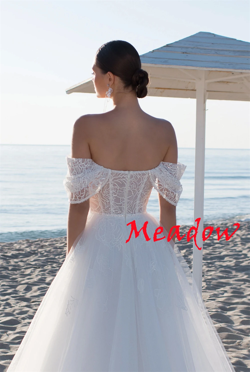 Vestido de novia de Organza blanco exquisito personalizado, vestidos de novia de cola de capilla de manga corta sin tirantes de alta calidad con hombros descubiertos