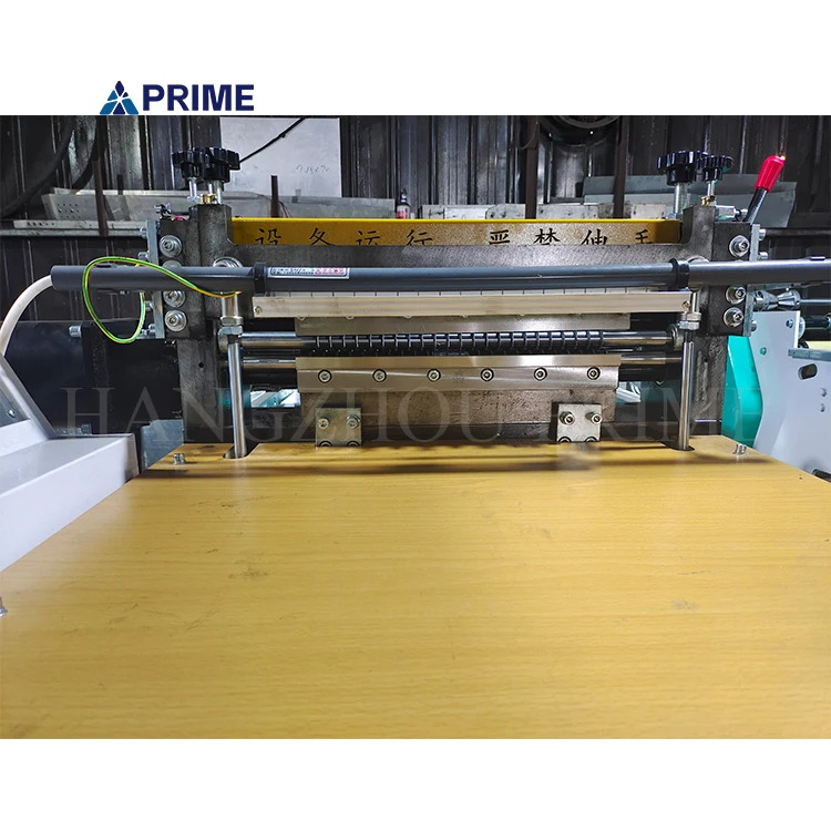 工場卸売 高速プラスチックフィルムスリーブ切断機 包装工場向け自動箔ボトルフィルムカッター