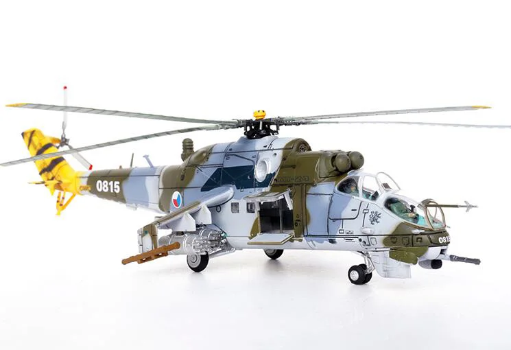 Fine 1/72 Soviet MI-24V   Hind Armed Helicopter Model  Czech Republi  Semi alloy finished product collection model