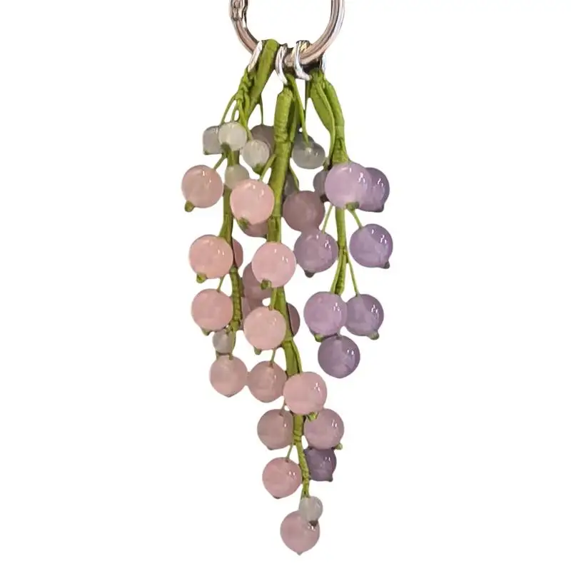 Handgefertigter Beeren-Taschenanhänger mit glänzenden Harzperlen, niedliches, liebenswertes Design, perfekt zur Dekoration von Rucksäcken und Handtaschen, Geschenk für Mädchen. – Detail 5