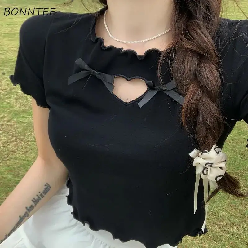 T-shirt a manica corta donna Crop top scava cuore dolce moda Sexy Y2K estetica Kawaii Goth Ulzzang футболка Streetwear