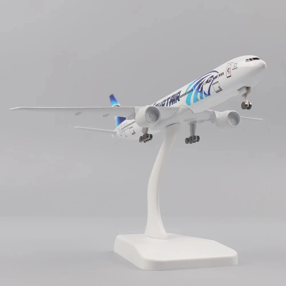 

Souvenir Plane Toy 1:400 Airplane Toys For Child With Wheels Aircrafts B777-300er Egypt Air Plane Model Collected Gift By