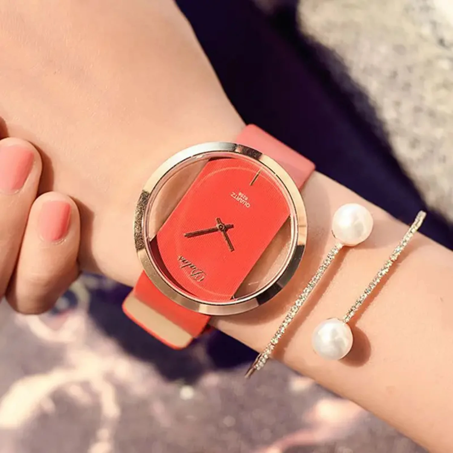 Hollow Belt Quartz Watch + Pearl Zicron Bracelet 2pcs/set