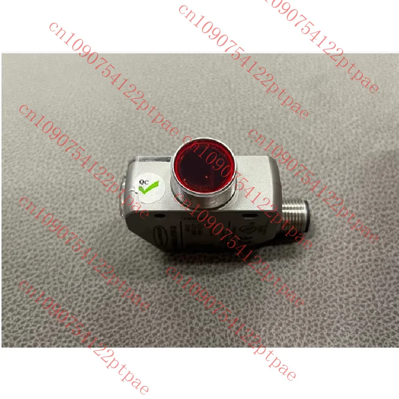 لراية Q4XTBLAF300-Q8 تتراوح استشعار الإزاحة الجانب ثقب آلة الليزر التحقيق الاستشعار