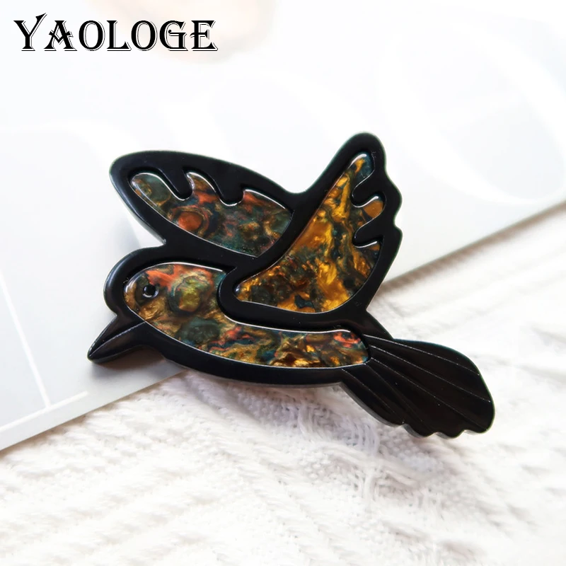 

YAOLOGE Original Design Bird Brooch Retro Texture High Quality Acrylic Material Women's Novel Bags Clothes Accessories Badge