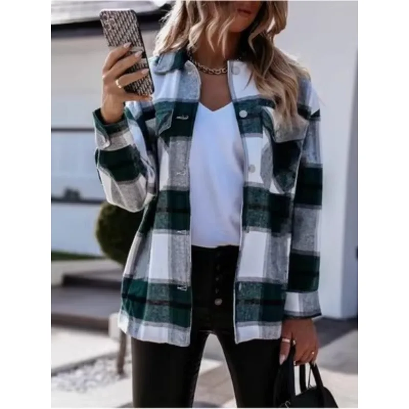 Hot Sales of Autumn and Winter Long-sleeved Plaid Shirt Coat Casual Loose Shirt Women\'s Fashion Button Long-sleeved Shirt