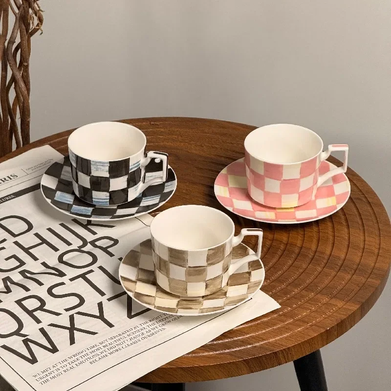 Nordic Checkered Ceramic Cup and Saucer Set, 210ml Light‑luxury Afternoon Tea Set in Black, Pink and Coffee for Home Use Gifts